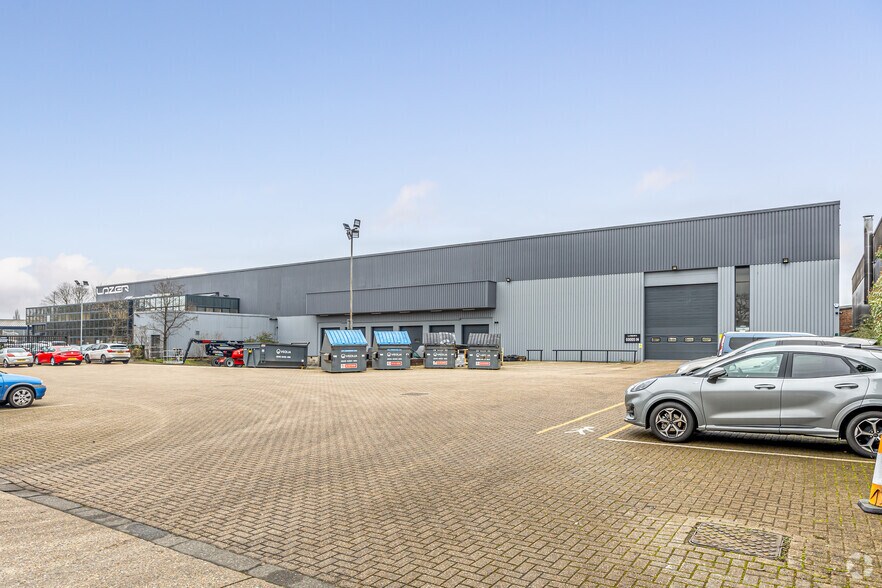 Central Rd, Harlow for sale - Primary Photo - Image 1 of 1