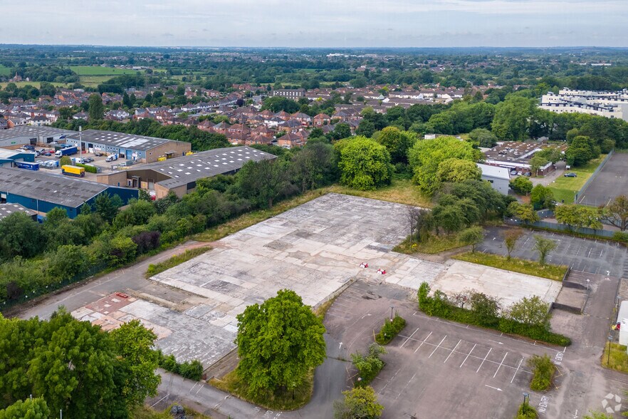 51 Saffron Rd, Wigston for sale - Building Photo - Image 3 of 23