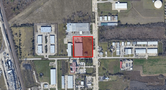 More details for 1620 N Main St, Pearland, TX - Industrial for Rent