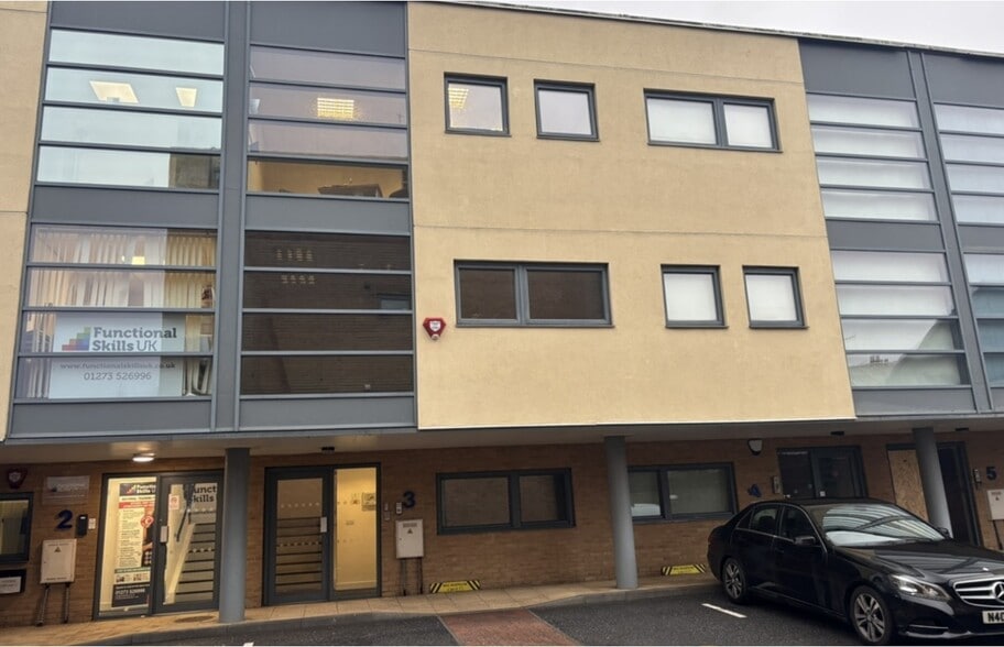 Gordon Mews, Brighton for sale - Building Photo - Image 1 of 6