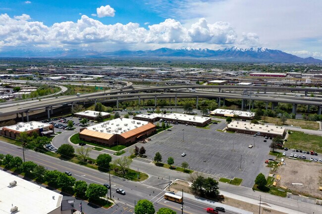 More details for 2300 S 300 W, Salt Lake City, UT - Office, Light Industrial to Rent