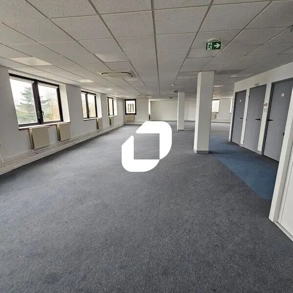 Office in Saint-Denis for sale Interior Photo- Image 1 of 13