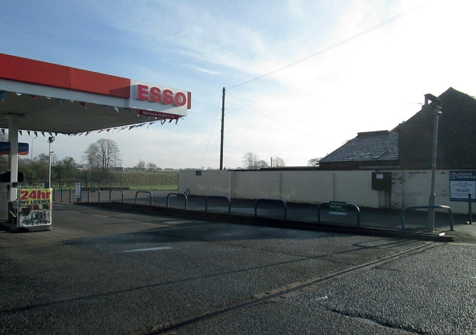 Tabley Hill Ln, Knutsford for sale Primary Photo- Image 1 of 1