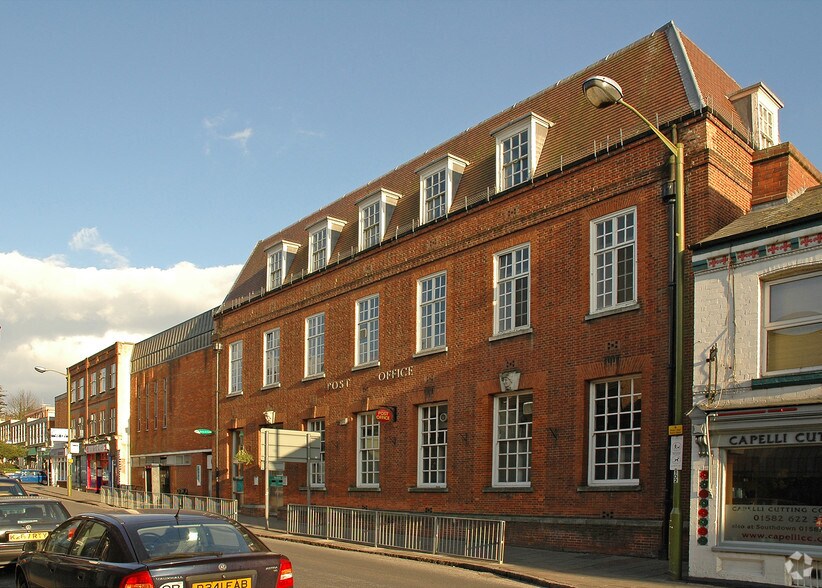 15A15B Station Rd, Harpenden, AL5 4SQ UK