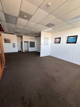 913-915 W Manchester Blvd, Inglewood, CA for rent Interior Photo- Image 1 of 4