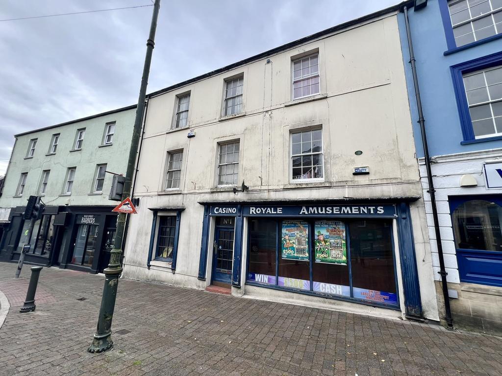 1 Blue St, Carmarthen to rent Building Photo- Image 1 of 10
