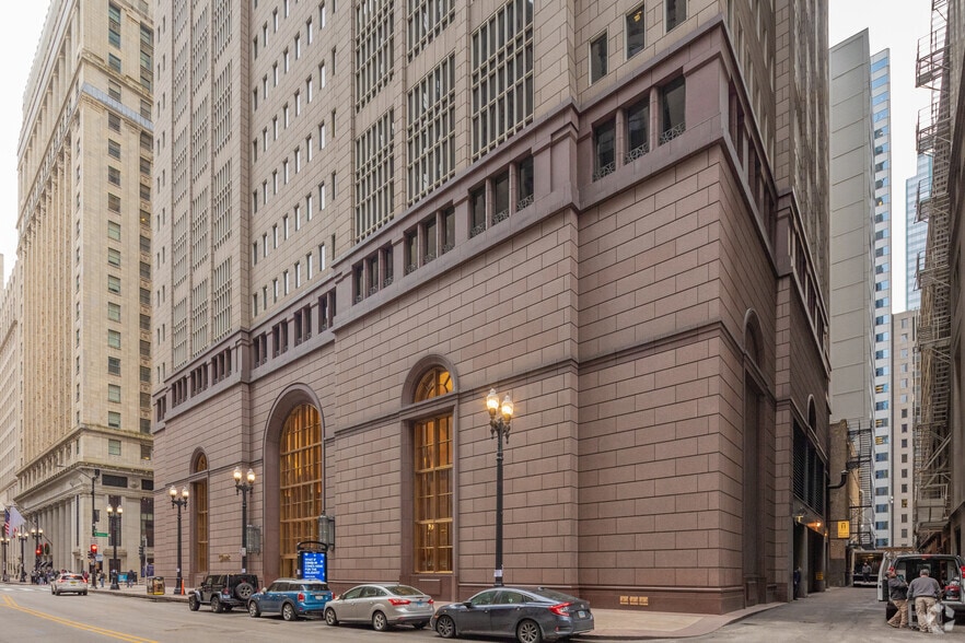 190 S La Salle St, Chicago, IL to rent - Building Photo - Image 2 of 20