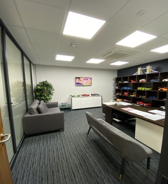 Rounds Green Rd, Oldbury to rent Interior Photo- Image 1 of 2