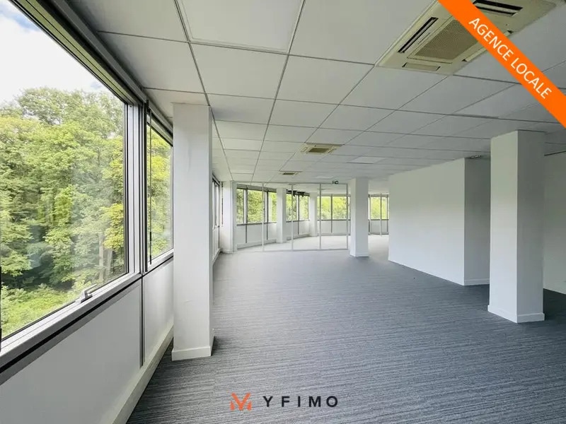 Location Bureaux 271 m² à 611 m² - Photo 1