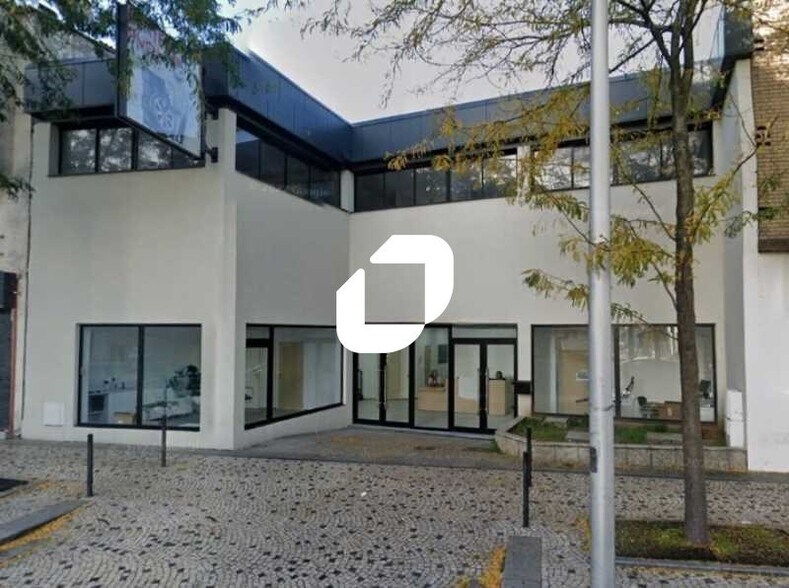 Retail in Athis-Mons to rent - Building Photo - Image 1 of 7