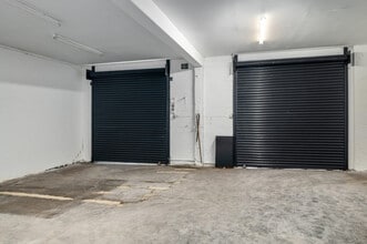 North Street, Castleford to rent Interior Photo- Image 2 of 4
