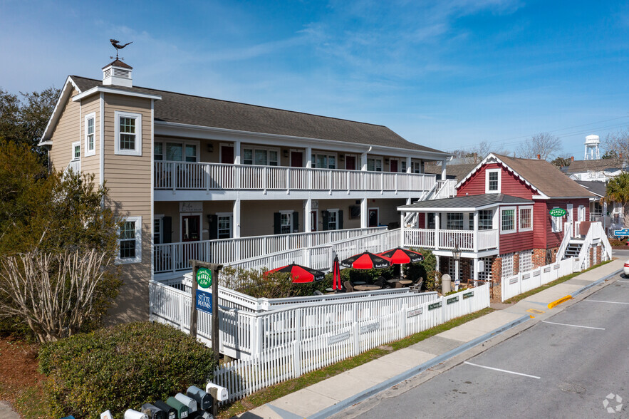 105 W Church St, Swansboro, NC for sale - Building Photo - Image 1 of 1