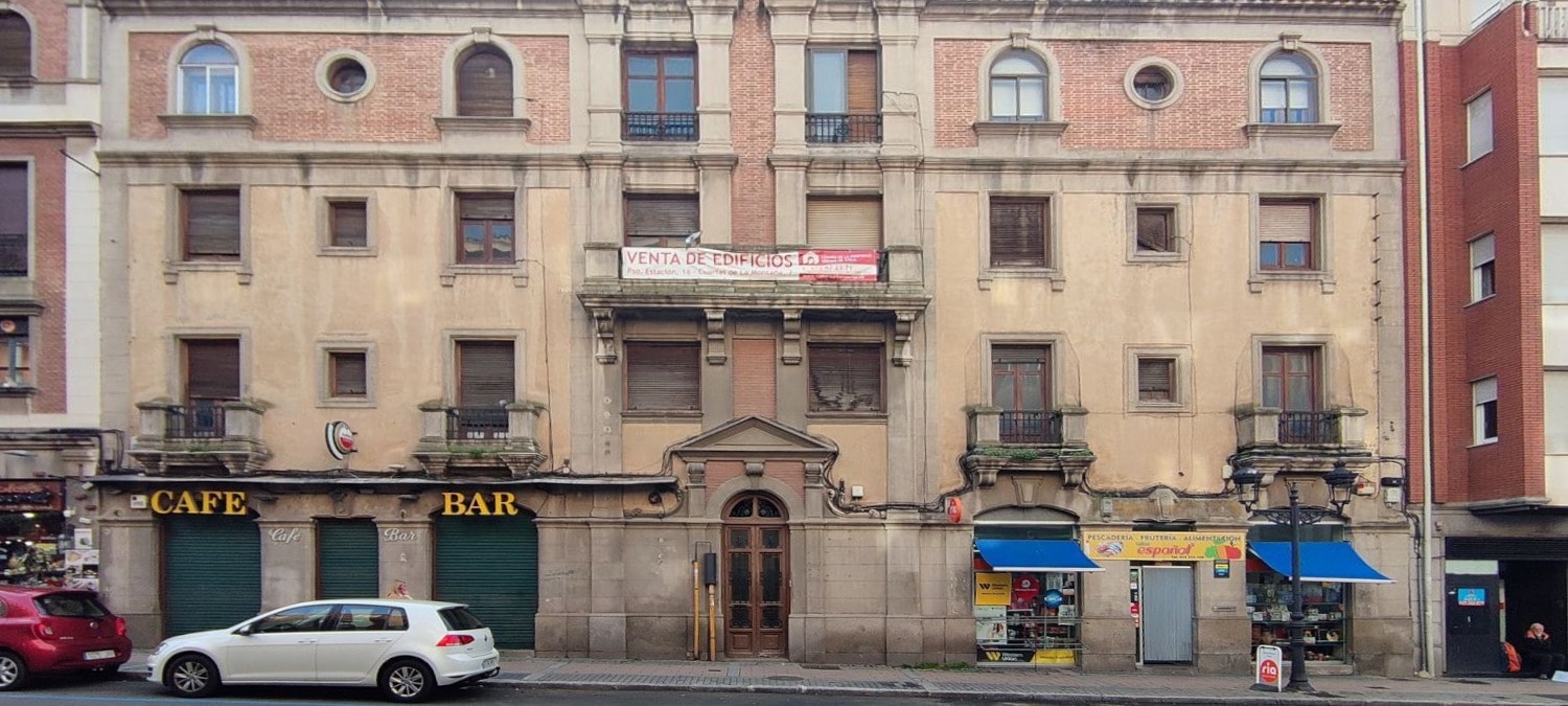 Calle Cuartel de la Montaña, 5, Ávila, Ávila for sale Building Photo- Image 1 of 3