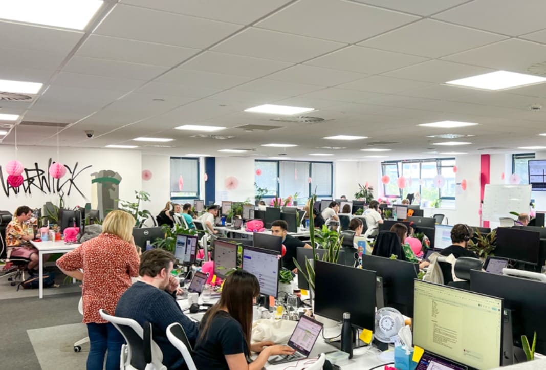 Athena Dr, Warwick to rent Interior Photo- Image 1 of 6