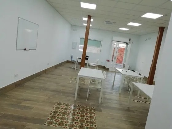 Retail in Alcolea de Tajo, Toledo to rent Interior Photo- Image 1 of 4