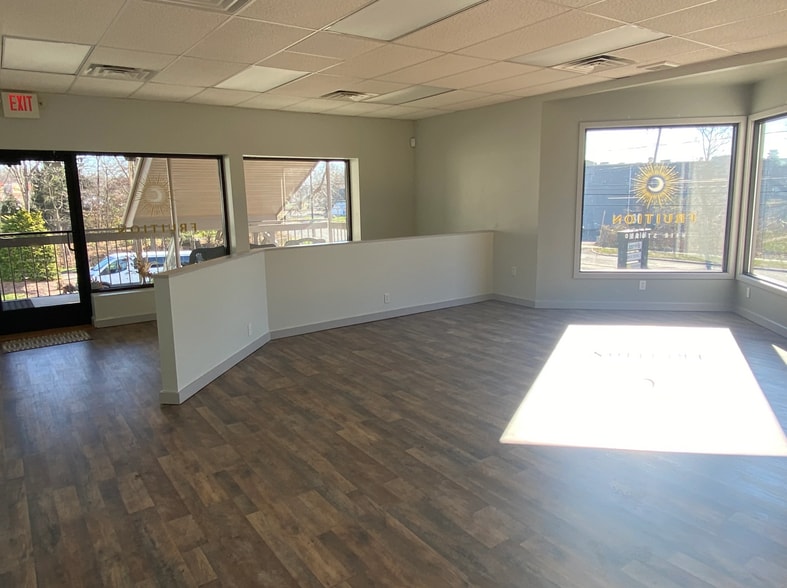 36 Main St, East Hartford, CT for sale - Building Photo - Image 1 of 1