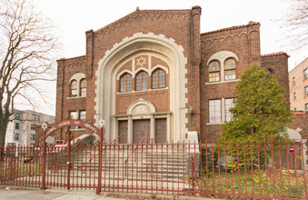 155-157 Elliott Ave, Yonkers, NY for sale Primary Photo- Image 1 of 1