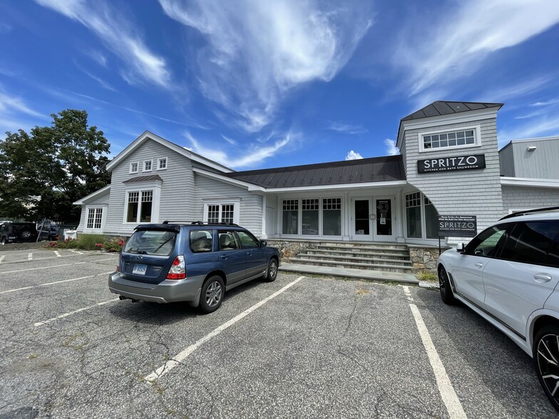 27 W Main St, Clinton, CT for sale - Building Photo - Image 1 of 5