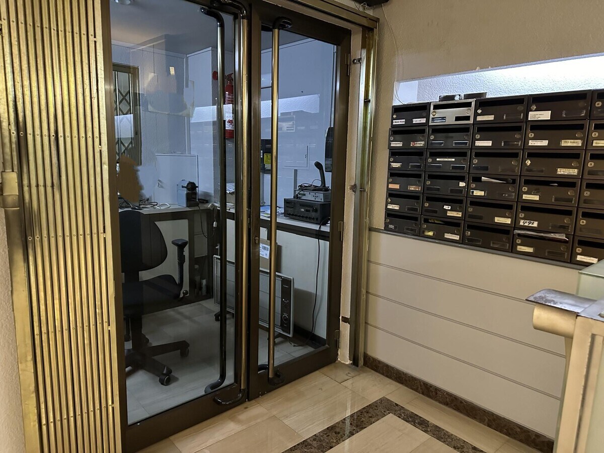 Carrer de Calàbria, Barcelona, BAR 08015 -  -  - Lobby - Image 1 of 17