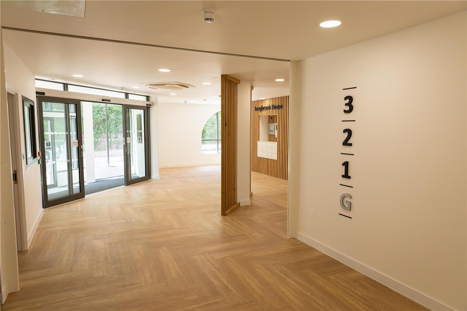 New North Rd, Exeter to rent Lobby- Image 1 of 6