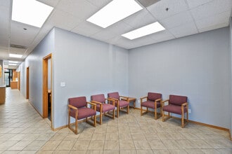 5801 S McClintock Dr, Tempe, AZ to rent Interior Photo- Image 2 of 15