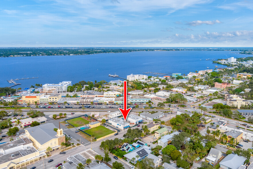 101 SW Ocean Blvd, Stuart, FL for sale - Building Photo - Image 2 of 31