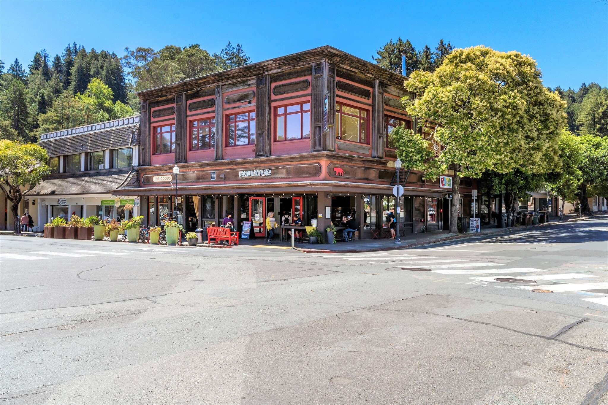 111 Throckmorton Ave, Mill Valley, CA to rent Building Photo- Image 1 of 8