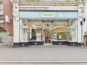 48 High St, Elgin to rent Building Photo- Image 2 of 16