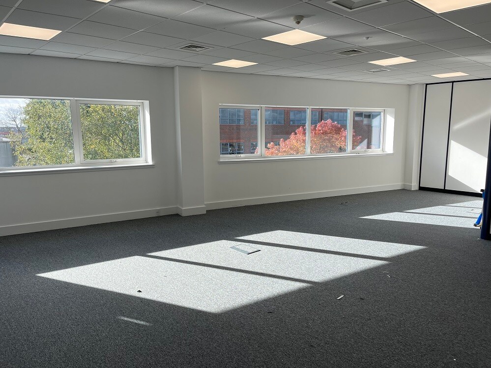 Percival Way, Luton for sale Interior Photo- Image 1 of 1