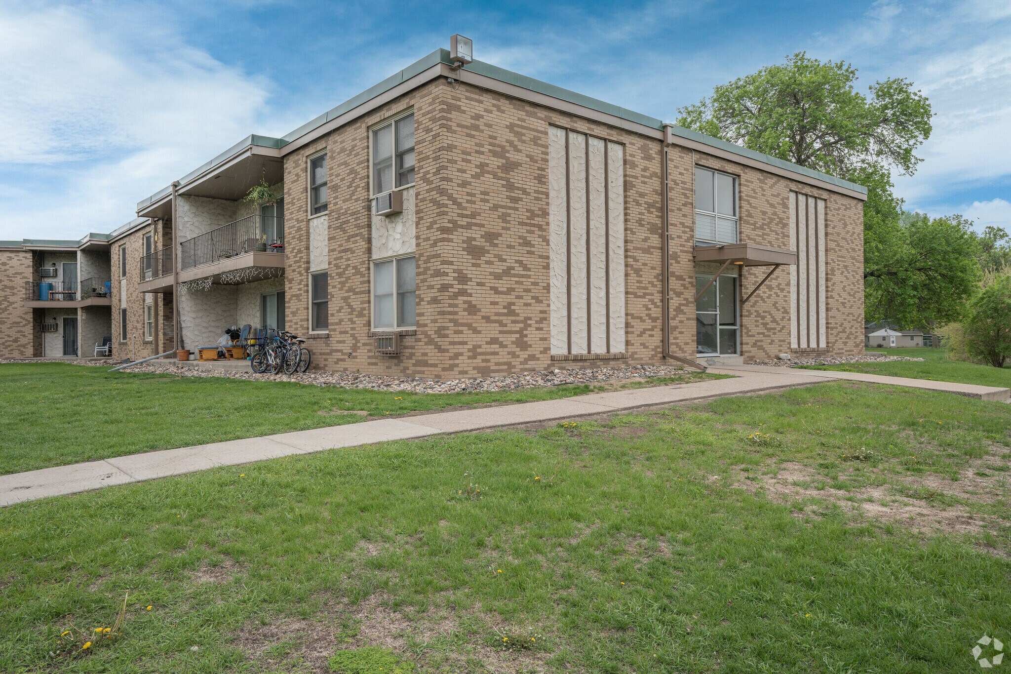8100 12th Ave S, Bloomington, MN for sale Primary Photo- Image 1 of 1