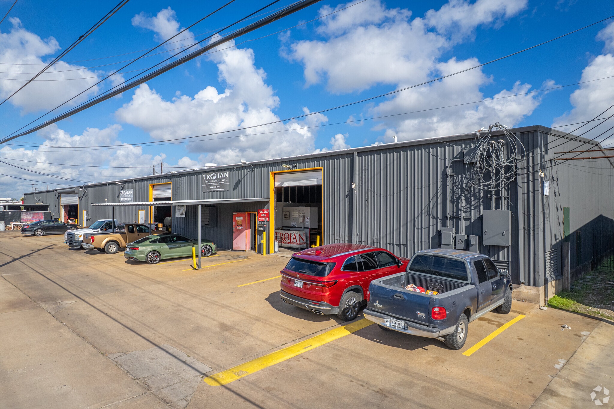 3306 Ella Blvd, Houston, TX to rent Building Photo- Image 1 of 10