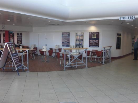 Blackburn With Darwen Services, Darwen for rent - Interior Photo - Image 2 of 3