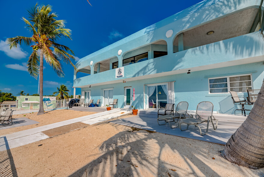 74560 Overseas Hwy, Islamorada, FL for rent - Building Photo - Image 1 of 74