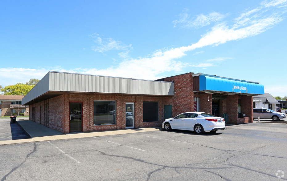 998-1000 N 21st St, Newark, OH for rent - Building Photo - Image 1 of 37