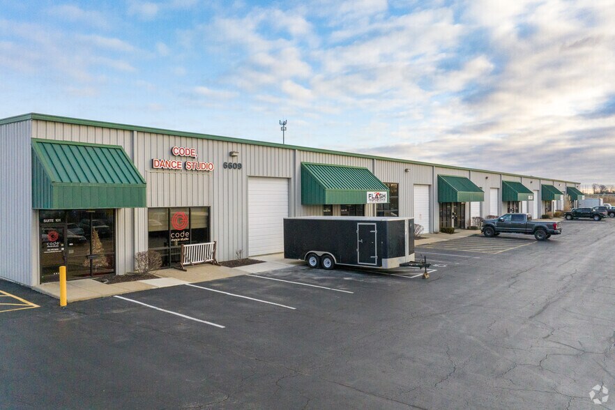 6609 Royal St, Pleasant Valley 64068 UK