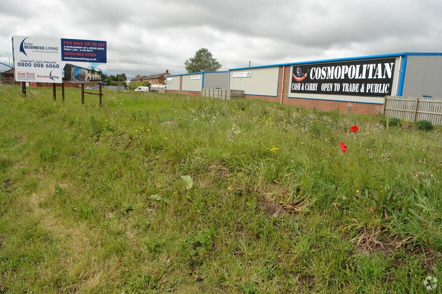 Welsh Rd, Deeside for sale - Primary Photo - Image 1 of 5