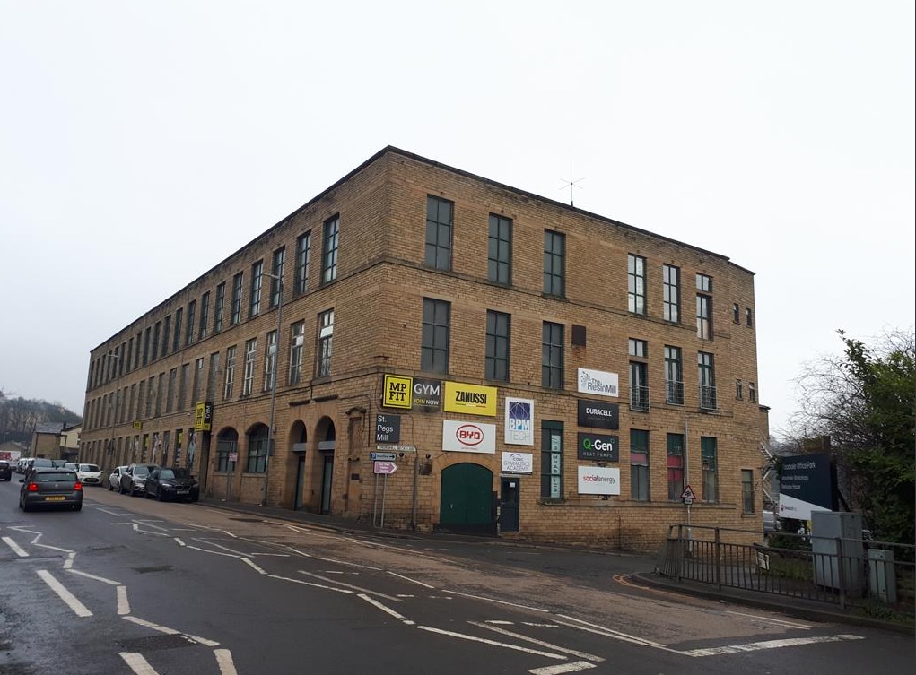 Thornhill Beck Ln, Brighouse for sale Building Photo- Image 1 of 1