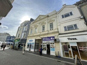 6 Station Rd, Hastings to rent Building Photo- Image 1 of 7