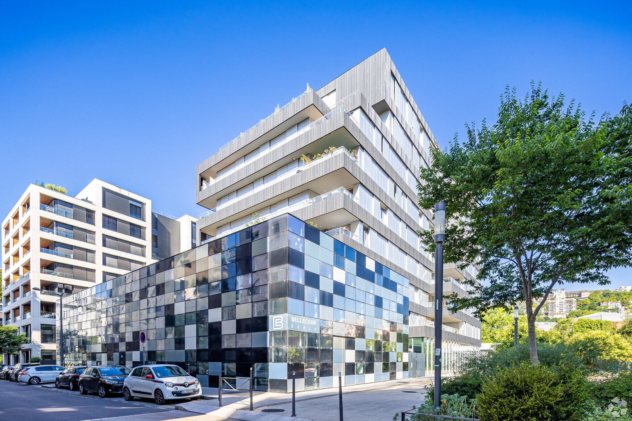 Build-to-Rent in Lyon for sale Building Photo- Image 1 of 9