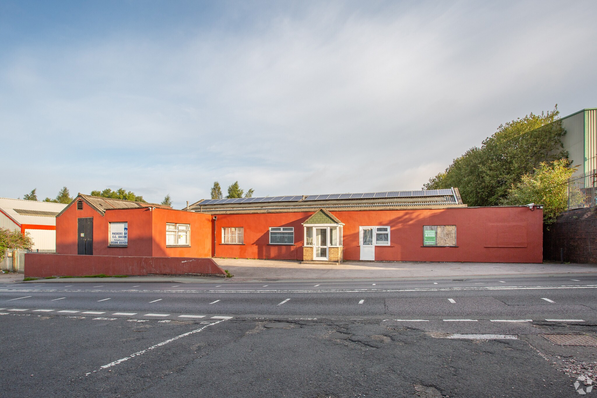 115 Peartree Ln, Dudley for sale Building Photo- Image 1 of 1