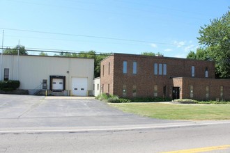 1010 W John Beers Rd, Stevensville, MI for sale Primary Photo- Image 1 of 1