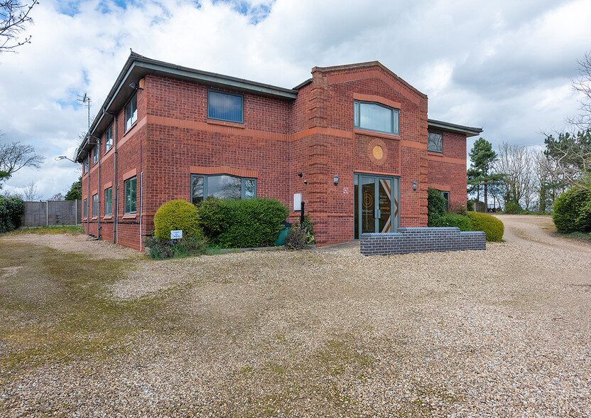 Station Rd, Offenham for sale - Building Photo - Image 2 of 6