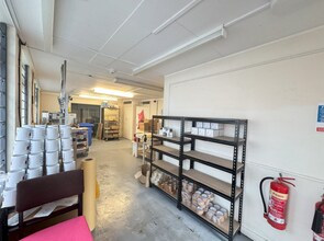 Salmon Para, Bridgwater to rent Interior Photo- Image 1 of 6