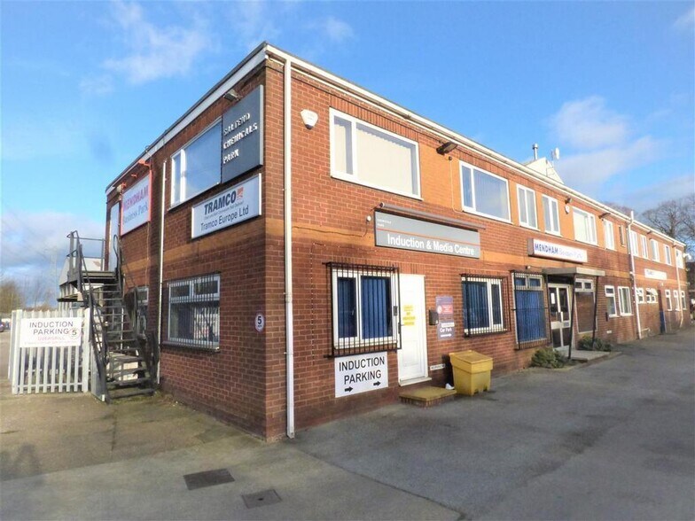 Hull Rd, Hull to rent - Building Photo - Image 2 of 11