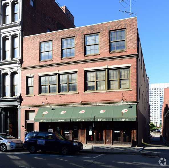 108-110 N Main St, Providence, RI for sale - Primary Photo - Image 1 of 1