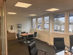 12 Rue De La Briqueterie, Louvres to rent Building Photo- Image 1 of 1