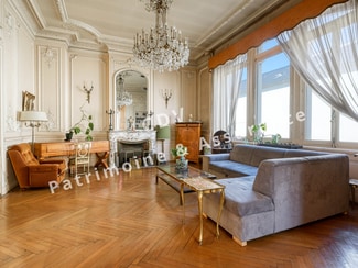 More details for 2 Rue De Toulon, Lyon - Office for Sale