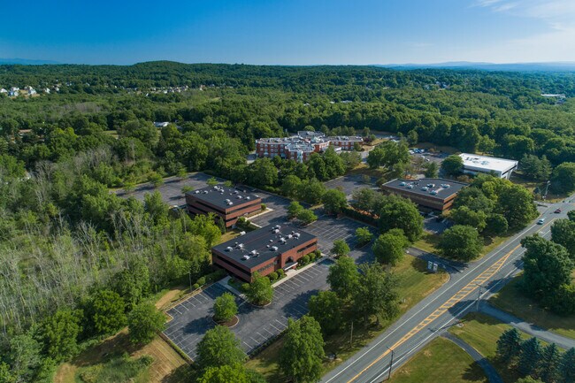 More details for 1 Summit Ct, Fishkill, NY - Office to Rent