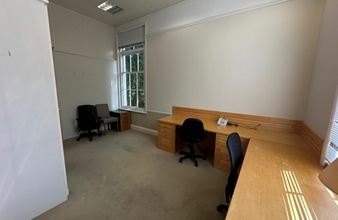 La Grange, Guernsey to rent Interior Photo- Image 2 of 7