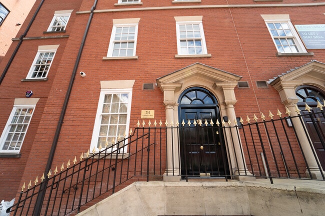 More details for 24 Oxford Ct, Manchester - Office to Rent